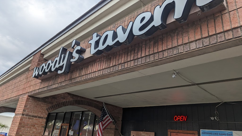 Woodys Tavern | 4744 Bryant Irvin Rd Suite #946, Fort Worth, TX 76107, USA | Phone: (817) 732-4936