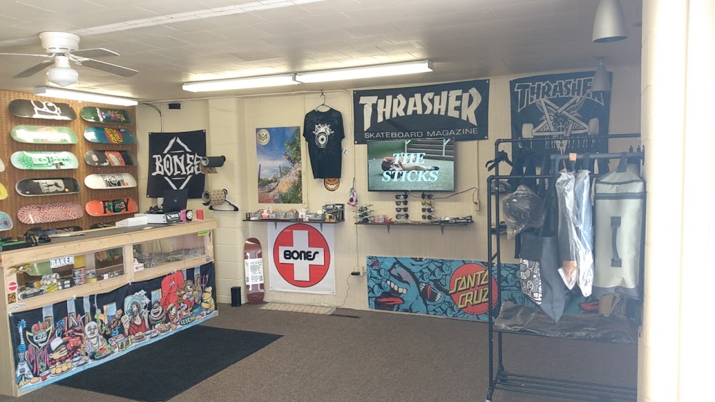 RYNOs Skateboard Shop Company | 1472 E State St, Fremont, OH 43420, USA | Phone: (567) 280-4000