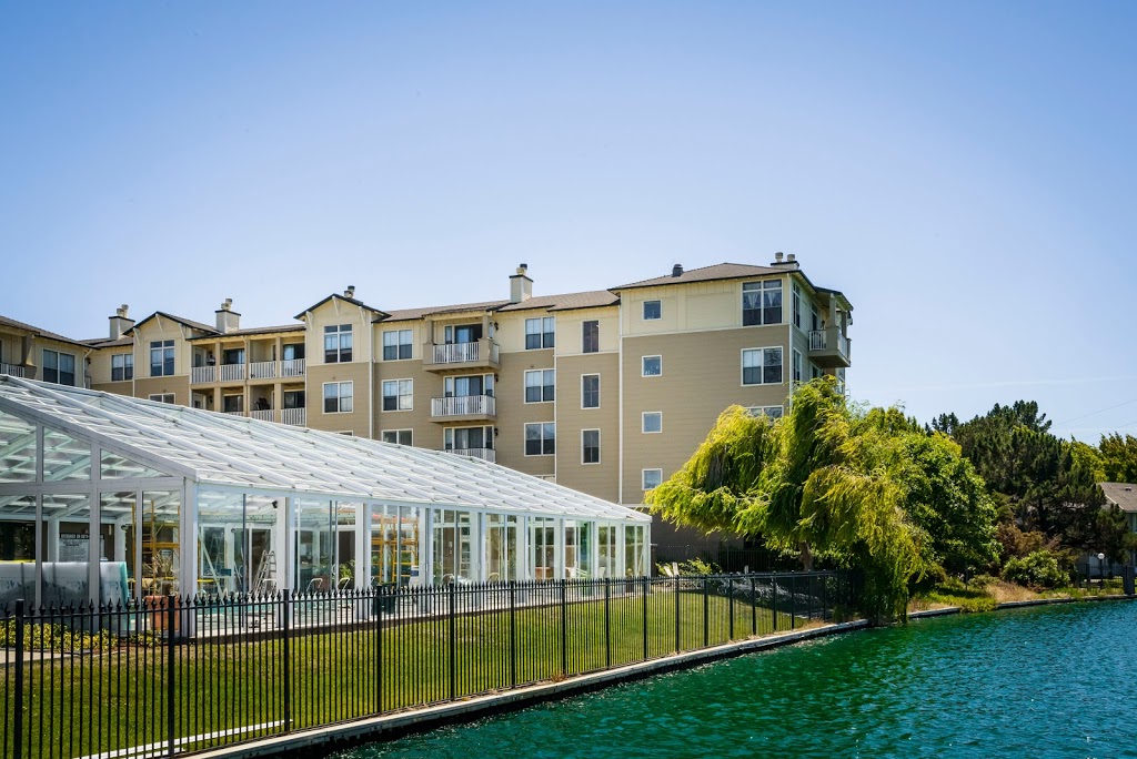 Marlin Cove Apartments | 1060 Foster City Blvd, Foster City, CA 94404, USA | Phone: (650) 349-3200