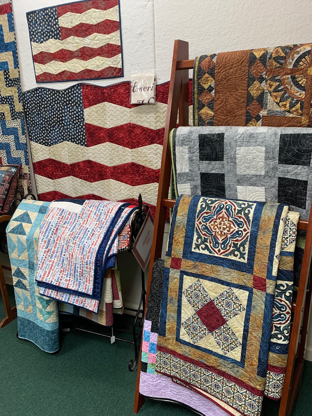 Quilting Around | 806 Palo Pinto St, Weatherford, TX 76086, USA | Phone: (817) 599-7810