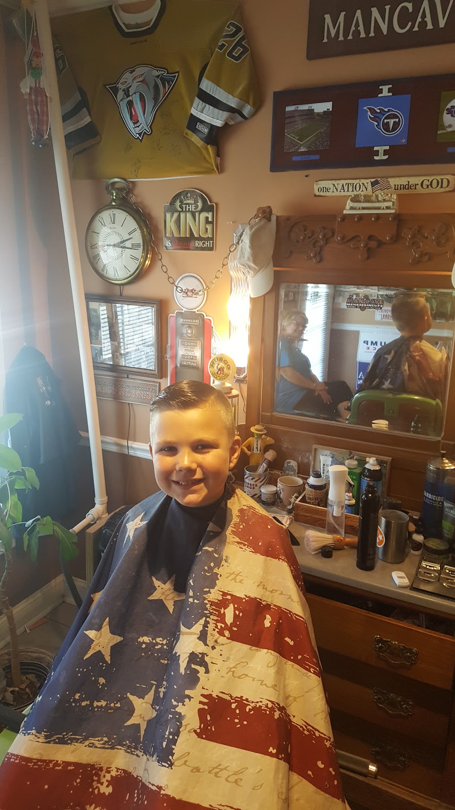 The Man Cave Mens Haircuts | 2728 S Church St, Murfreesboro, TN 37127, USA | Phone: (615) 962-5538