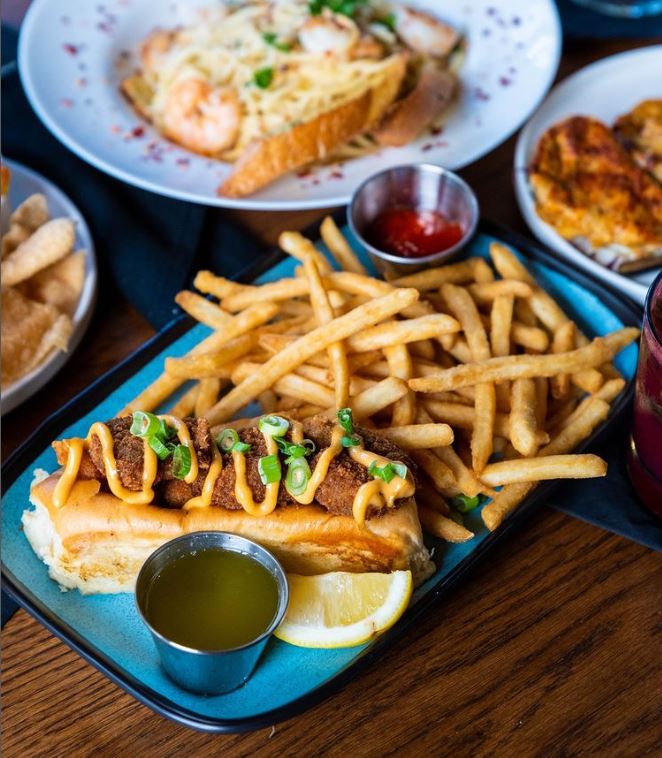 Station 16 Seafood & Bar | 2505 Sand Creek Rd #120, Brentwood, CA 94513, USA | Phone: (925) 475-5527