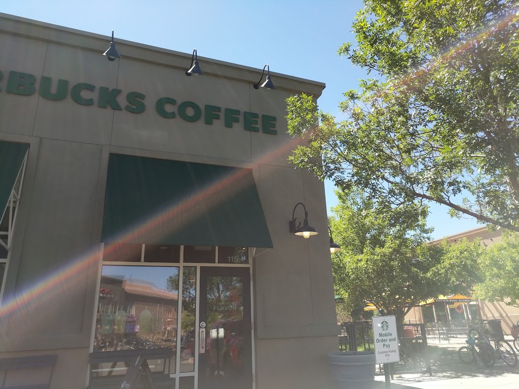 Starbucks | 200 Quebec St, Denver, CO 80230, USA | Phone: (303) 340-5843