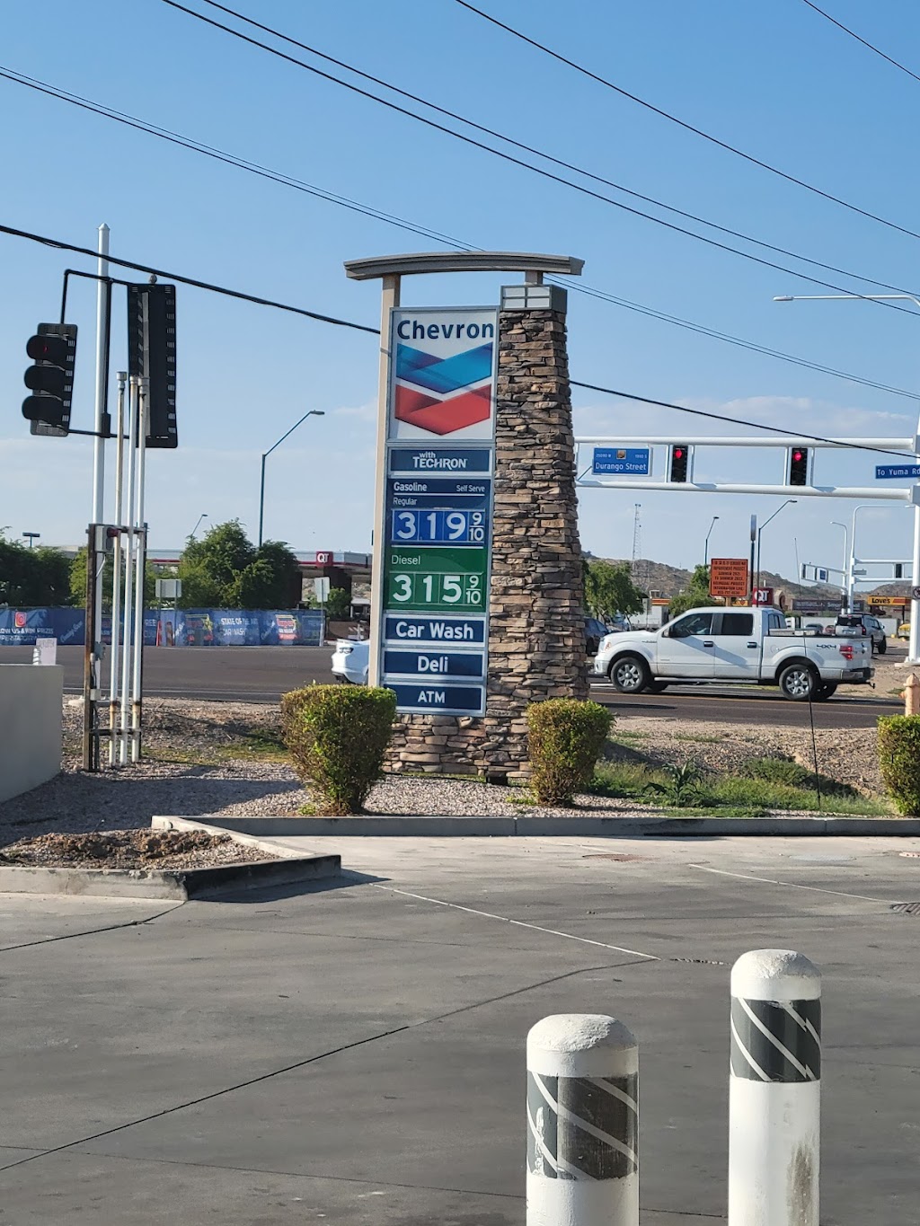 Chevron | 2075 N Miller Rd, Buckeye, AZ 85326, USA | Phone: (623) 474-6262