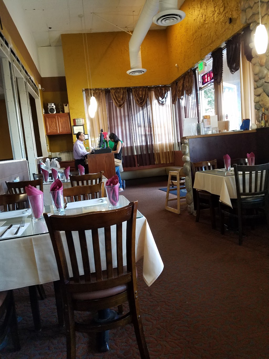 Favorite Indian Restaurant | 2410 San Ramon Valley Blvd #151, San Ramon, CA 94583 | Phone: (925) 560-9310