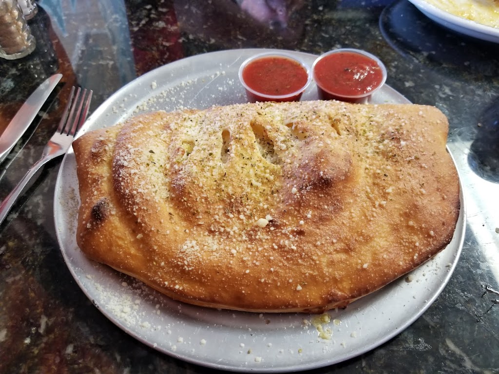 Vinnys Pizza | 105 Yacht Club Dr, St. Augustine, FL 32084, USA | Phone: (904) 342-8863