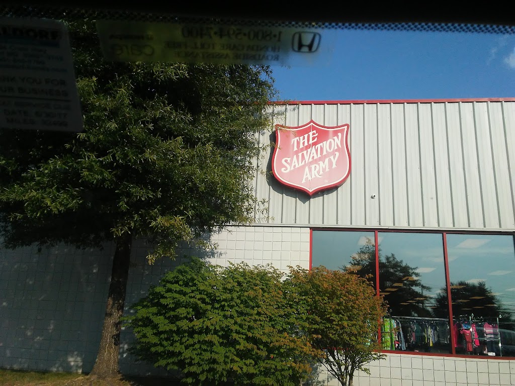 The Salvation Army Family Store & Donation Center | 12025 Trade Zone Ct, Waldorf, MD 20601, USA | Phone: (301) 843-3576