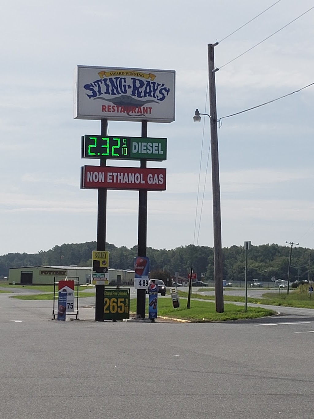 Sting-Rays Restaurant | 26507 Lankford Hwy, Cape Charles, VA 23310 | Phone: (757) 331-1541