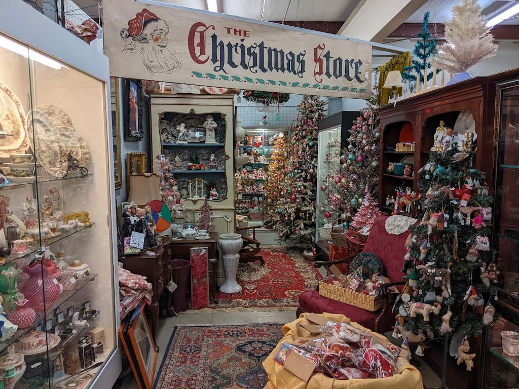 Antique Center | 2213 S Church St #5519, Murfreesboro, TN 37130, USA | Phone: (615) 896-5188