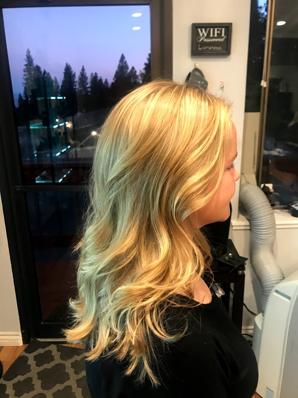 Luna Blu Salon | 770 Northwood Blvd #7, Incline Village, NV 89451, USA | Phone: (805) 587-4165