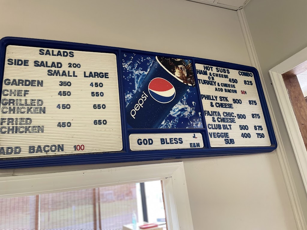 Tinas Country Kitchen | 861 NC-211, Candor, NC 27229, USA | Phone: (910) 974-9693