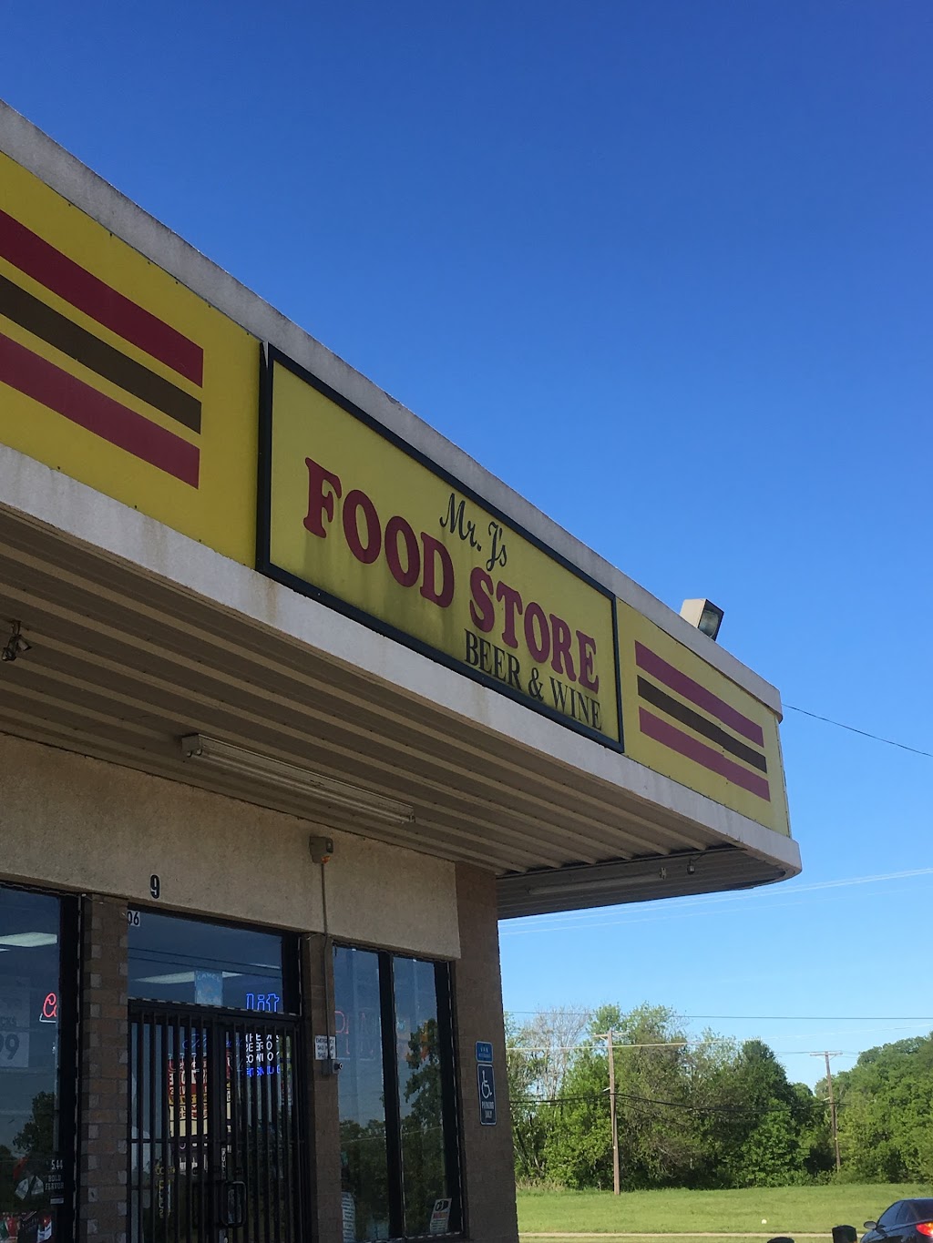 Mr Js Food Store | 906 TX-66, Garland, TX 75040, USA | Phone: (972) 276-4048