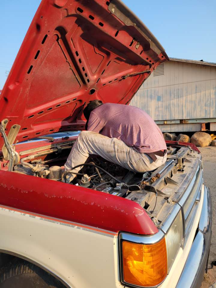 Angeles mobile mechanic | 24408 N 184th Ave, Surprise, AZ 85387 | Phone: (480) 823-1074