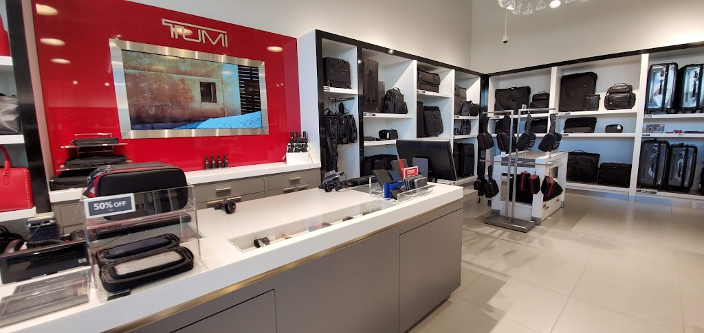 TUMI Outlet Store - Outlet Collection at Niagara | 300 Taylor Rd CRU 729 Unit Cru 729, Niagara-on-the-Lake, ON L0S 1J0, Canada | Phone: (905) 704-0780