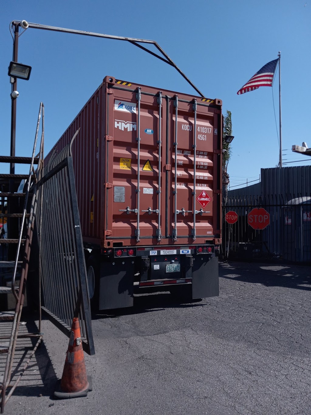 7 Star Logistics | 2351 W 16th St, Long Beach, CA 90813, USA | Phone: (562) 983-3955