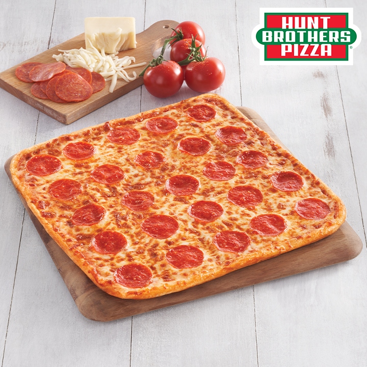 Hunt Brothers Pizza | 127 N Main St, Summitville, IN 46070, USA | Phone: (765) 536-2085