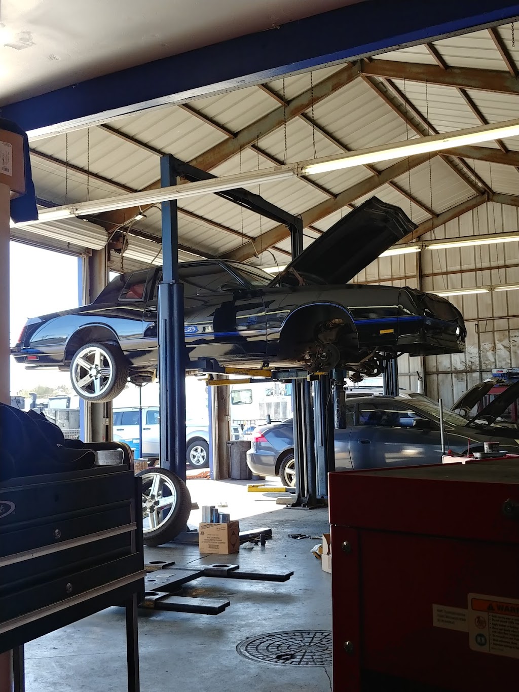 Inner-City Auto Repair & Tires | 900 E 6th St, Beaumont, CA 92223, USA | Phone: (951) 845-0091