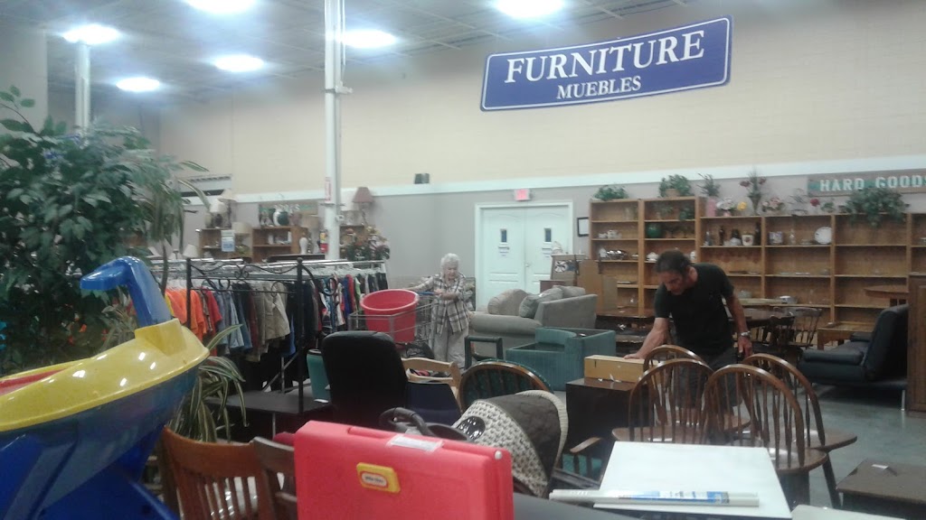 Goodwill Waveland Retail Store & Donation Center | 318 US-90 Suite B, Waveland, MS 39576, USA | Phone: (228) 467-9202