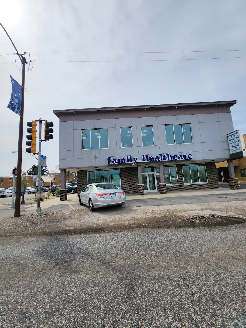Family Healthcare | 6201 W Touhy Ave, Chicago, IL 60646, USA | Phone: (847) 673-5166