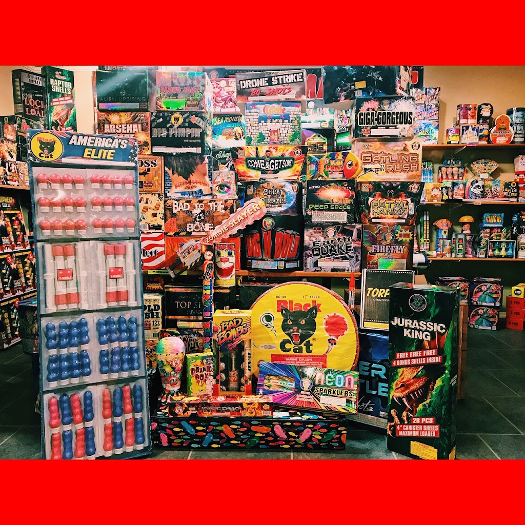 C.H. Wholesale Fireworks | 3800 W Fern Mountain Rd, Muskogee, OK 74401, USA | Phone: (918) 686-8510