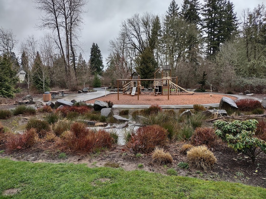 Chinook Neighborhood Park | 718 NW 142nd St, Vancouver, WA 98685, USA | Phone: (360) 397-2000