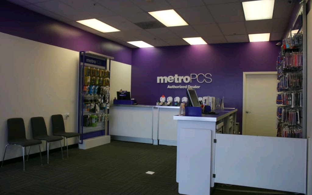 Metro by T-Mobile | 1422 First St, Livermore, CA 94550, USA | Phone: (925) 245-0761