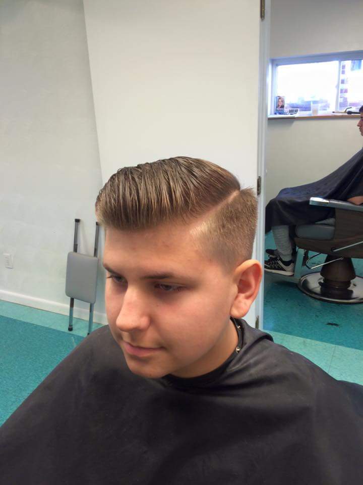 Rons barber shop | 2022 Whitaker Way, Homestead, PA 15120, USA | Phone: (412) 461-4331