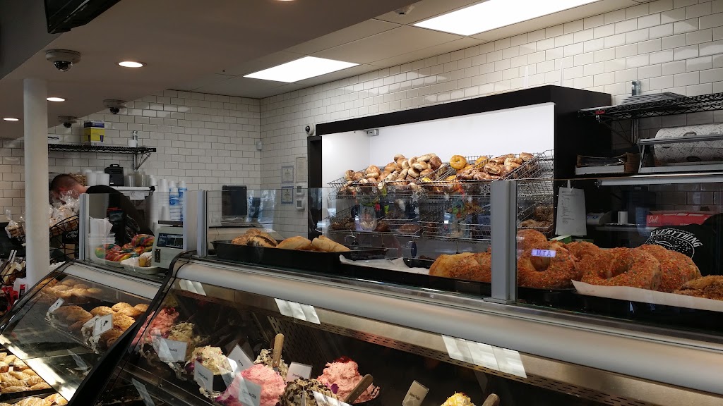 Broadway Gourmet Bagel & Deli | 893 N Broadway, North Massapequa, NY 11758, USA | Phone: (516) 797-4840