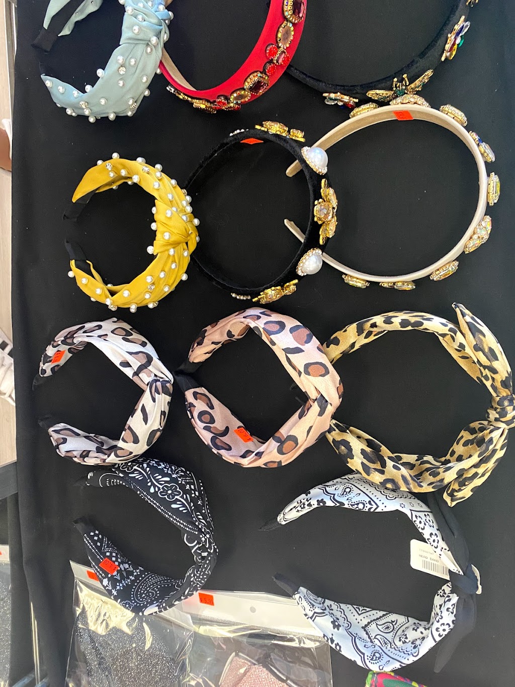 T SHIRT AVE | 944 W 6th St #109, Corona, CA 92882, USA | Phone: (951) 256-4386