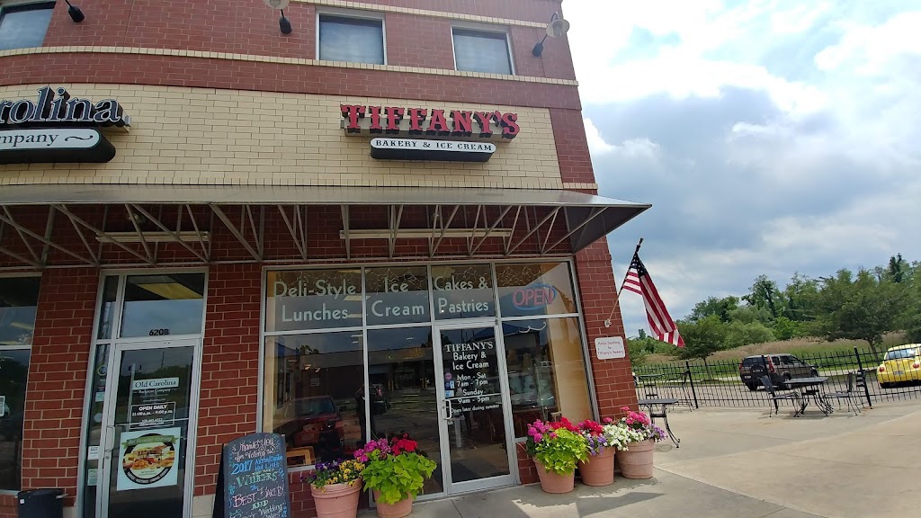 Tiffanys Bakery | 620 Ridgewood Crossing Dr, Akron, OH 44333, USA | Phone: (330) 668-2253