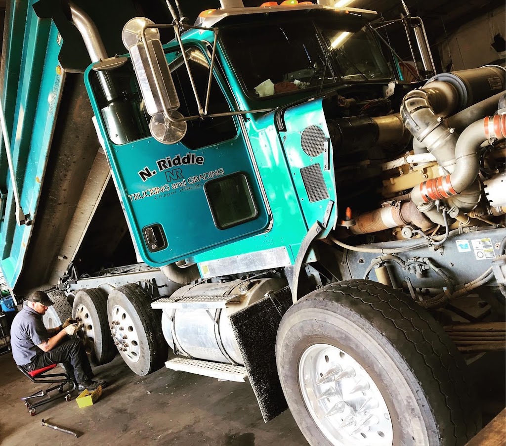 Hurlockers Truck and Trailer Repair | 395 Stearns Dr, Graham, NC 27253, USA | Phone: (336) 438-1213