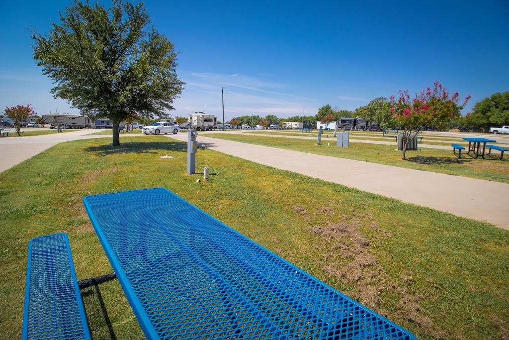 Sanger / Denton North KOA Journey | 13037 I-35, Sanger, TX 76266, USA | Phone: (940) 458-5979