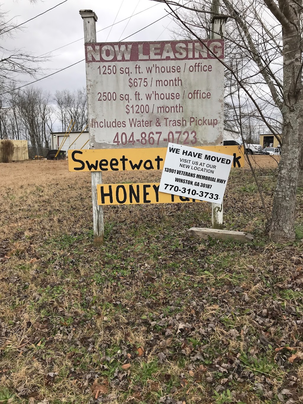 Sweetwater Creek Honey Farm | 13901 Veterans Memorial Hwy, Winston, GA 30187, USA | Phone: (770) 310-3733