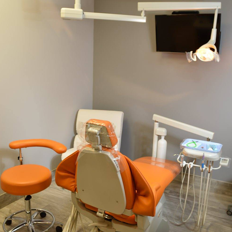 ProSmiles Dental & Orthodontics of White Settlement | 9400 Clifford St # 110, Fort Worth, TX 76108, USA | Phone: (817) 369-8000