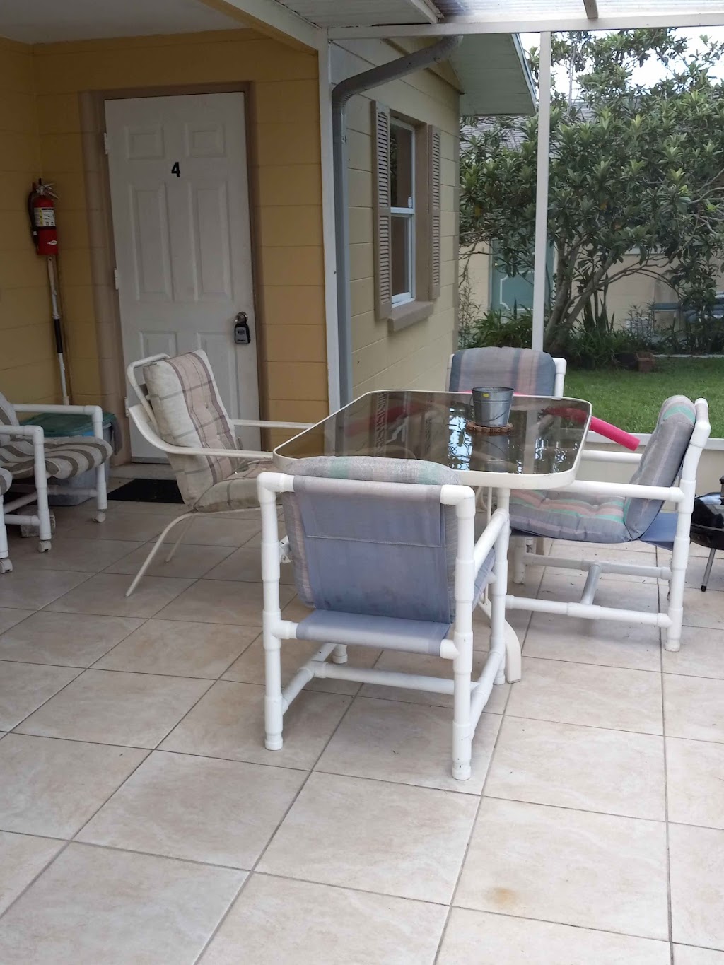 Sunny Apartments (vacation rentals) | 412 Torrego St, North Port, FL 34287, USA | Phone: (941) 267-9550