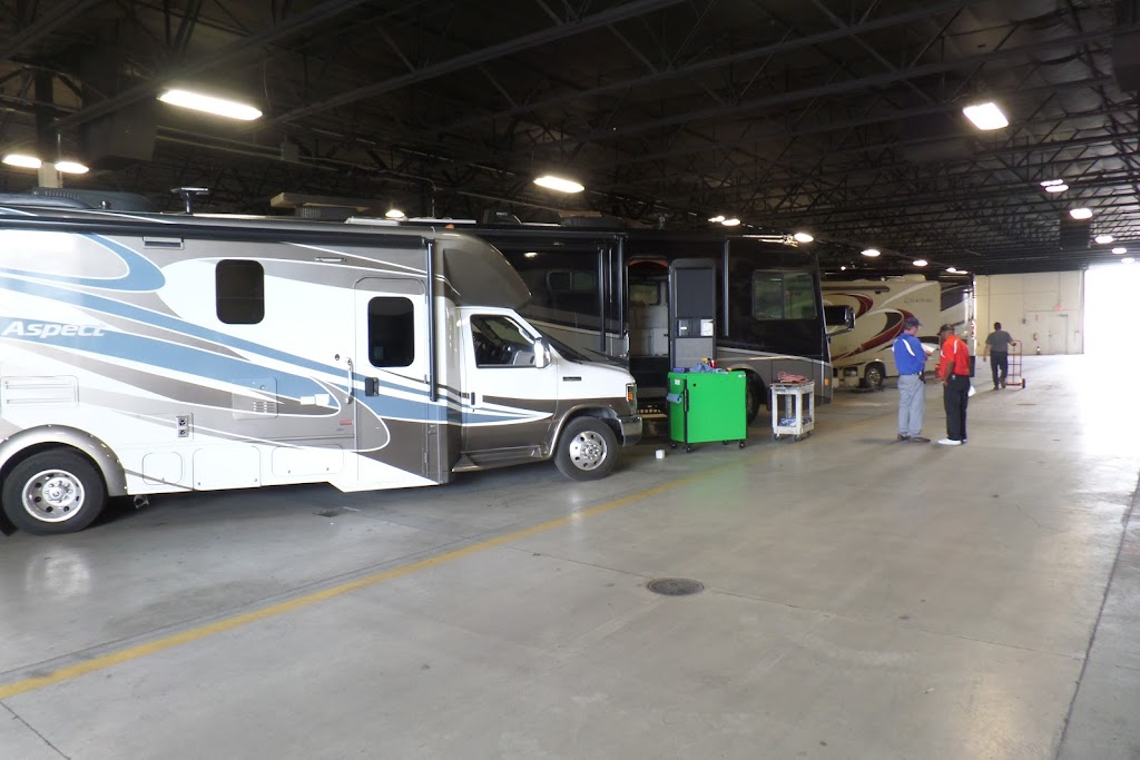 La Mesa RV Center Phoenix Service | 7525 W McDowell Rd, Phoenix, AZ 85035, USA | Phone: (623) 295-3032