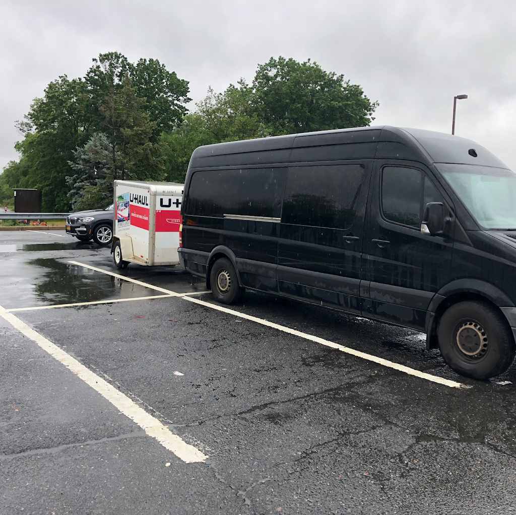 Man With a Sprinter Van | 32 Red Oak Ct, Haskell, NJ 07420, USA | Phone: (646) 741-4853