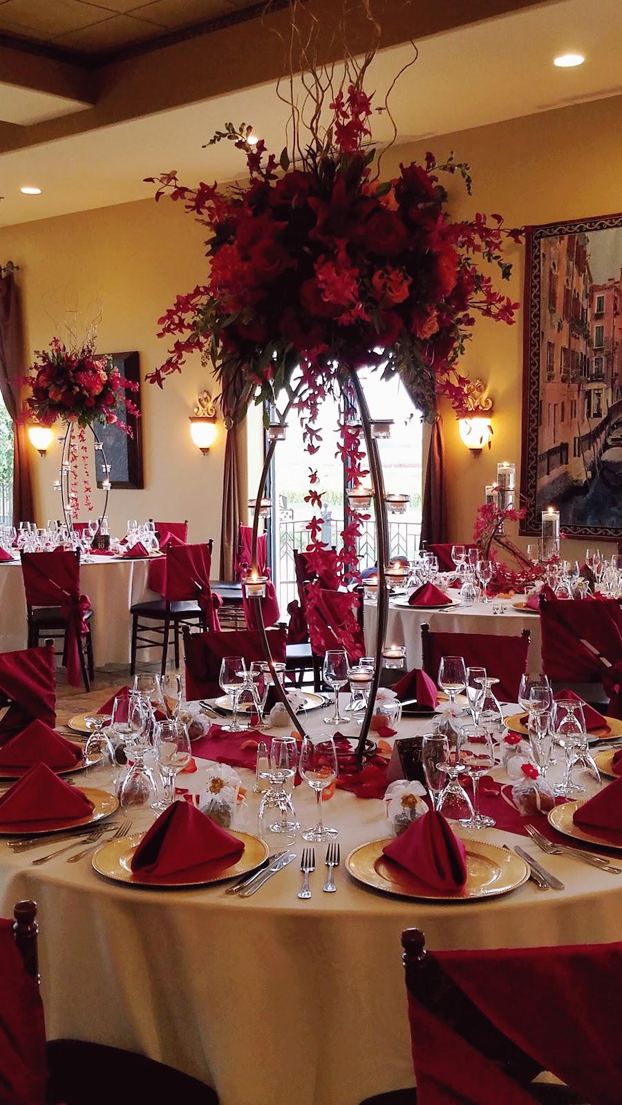 M & P Floral And Event Production | 840 W Lake St STE 402, Roselle, IL 60172 | Phone: (630) 878-8641