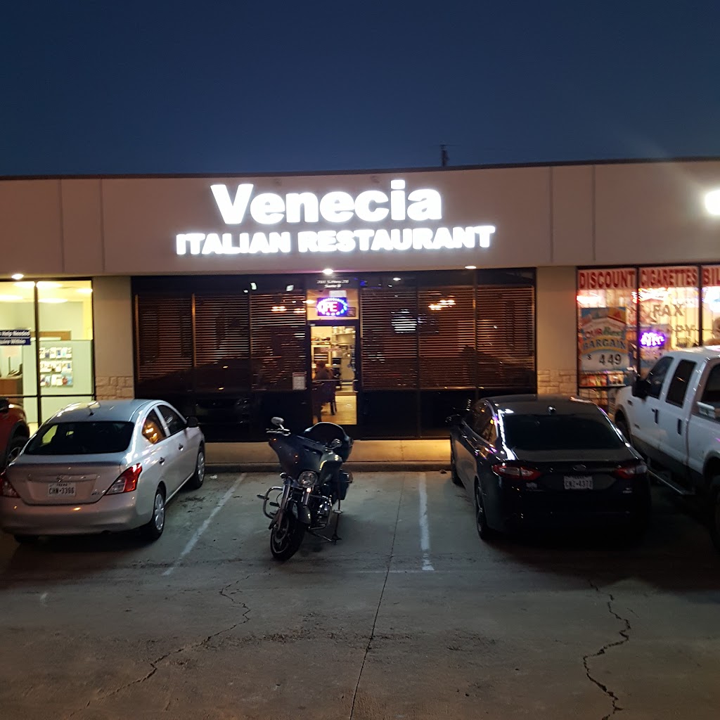 Venecia Italian Restaurant | 701 TX-78, Farmersville, TX 75442, USA | Phone: (972) 784-9063