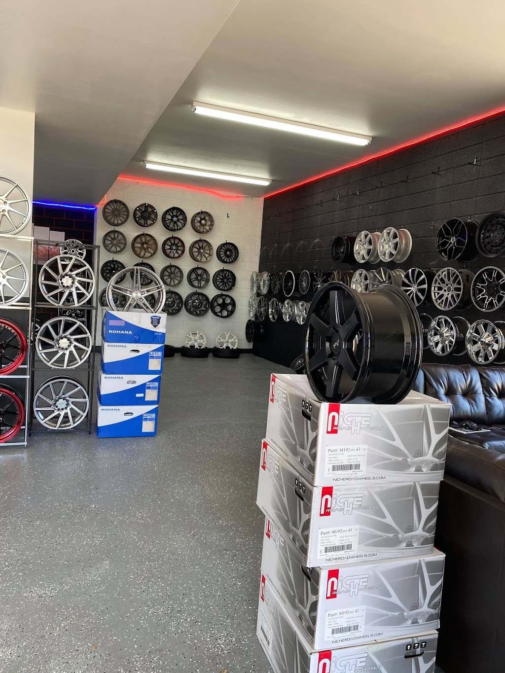 North Brunswick Custom Wheels | 770 Georges Rd, North Brunswick Township, NJ 08902, USA | Phone: (732) 666-2120