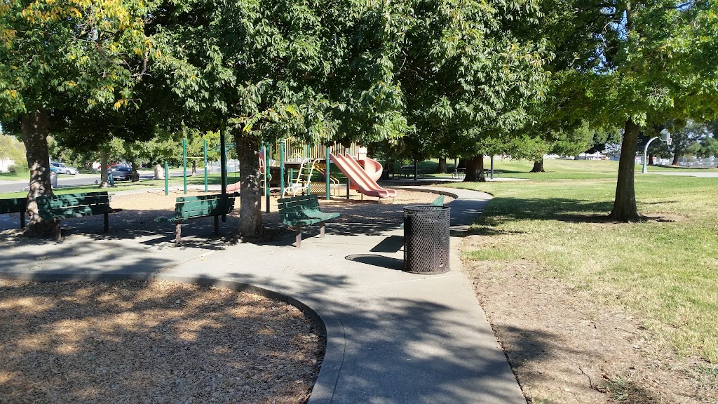 Danny Nunn Park | 6920 Power Inn Rd, Sacramento, CA 95828, USA | Phone: (916) 808-5200