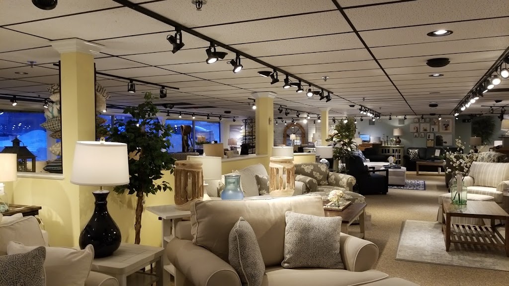 Bernie & Phyls Furniture | 45-61 Worcester St Ste 45, Natick, MA 01760, USA | Phone: (508) 907-6500