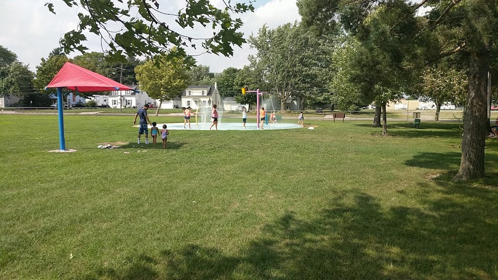 City Of Tecumseh Park And Splash Pad | 5641 N Raisin Center Hwy, Tecumseh, MI 49286, USA | Phone: (517) 423-5602