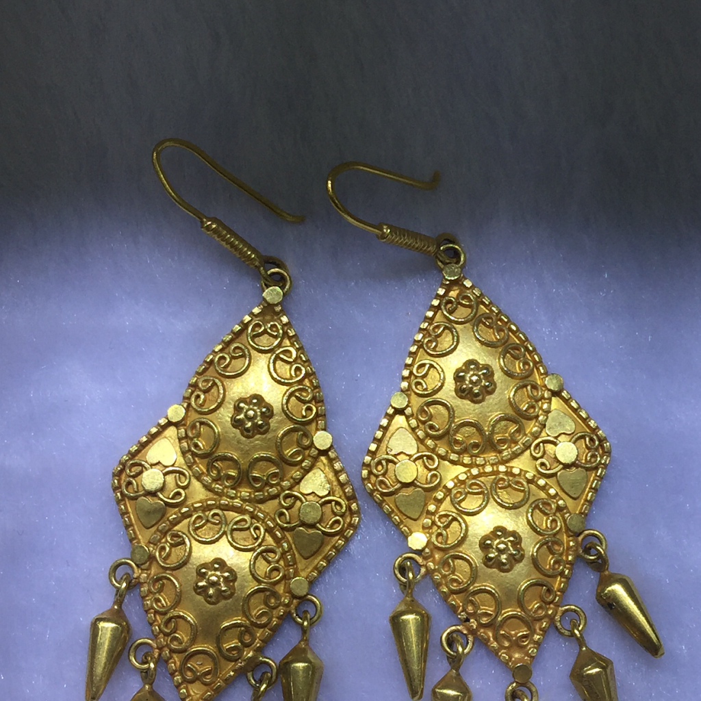 Lan Antiques & Estate Jewelry 金玉满堂 | 625 W Las Tunas Dr, San Gabriel, CA 91776, USA | Phone: (626) 638-5212