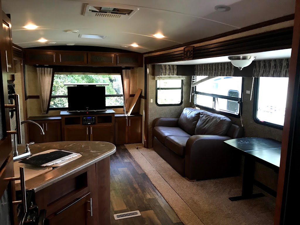Affordable RV Rentals Inc | 9994 Hillview Rd, Newcastle, CA 95658, USA | Phone: (530) 889-8174