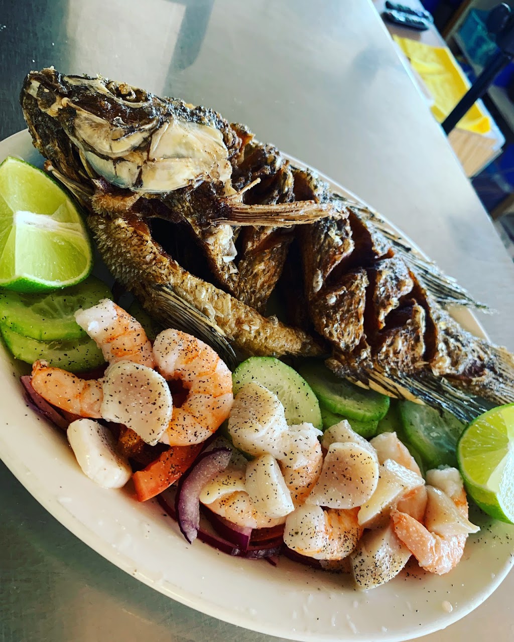 Vallarta Restaurant | 981 Frontage Rd, McFarland, CA 93250, USA | Phone: (661) 792-6872