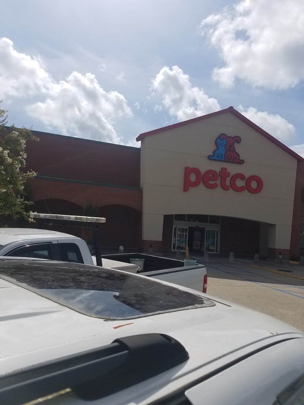 Petco | 280 Kensington Blvd, Slidell, LA 70458, USA | Phone: (985) 646-6034