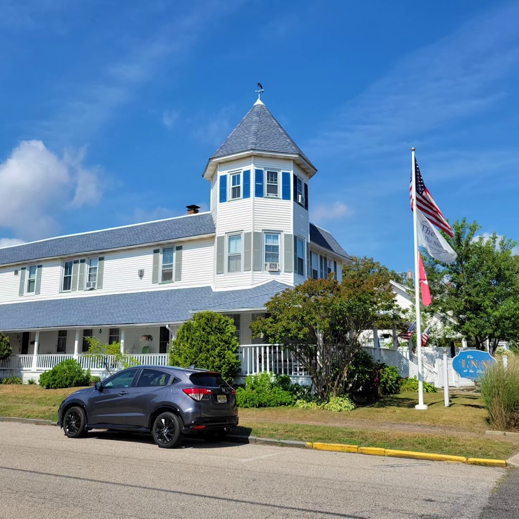 The Inn At The Shore | 301 4th Ave, Belmar, NJ 07719, USA | Phone: (732) 681-3762