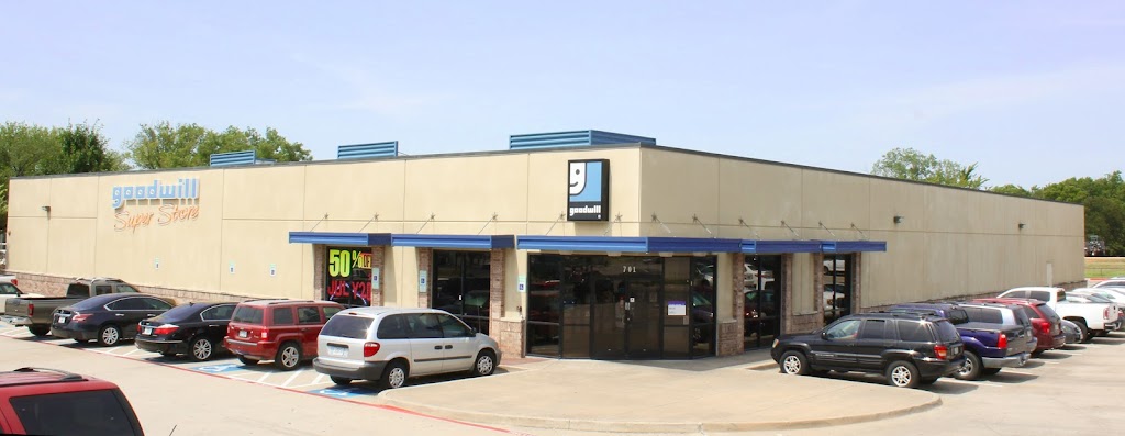 Goodwill Store - Bedford | 701 N Industrial Blvd, Bedford, TX 76021, USA | Phone: (817) 399-0300