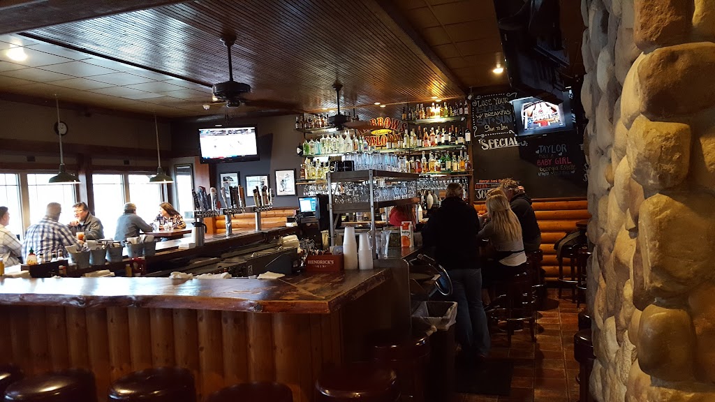 The Narrows Saloon | 3380 Shoreline Dr, Wayzata, MN 55391, USA | Phone: (952) 471-3352